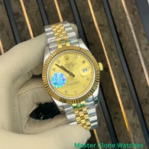 Rolex Datejust 41 126333 Champagne Diamond Dial