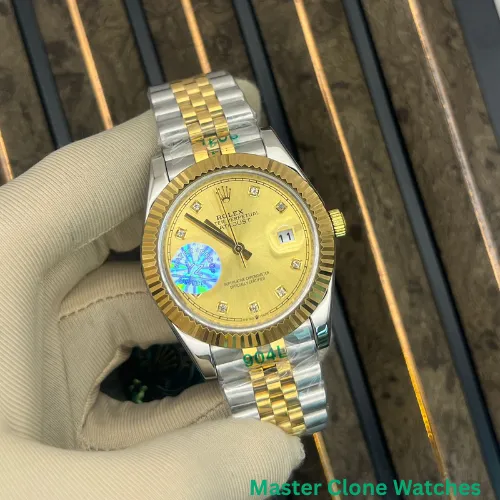 Rolex Datejust 41 126333 Champagne Diamond Dial